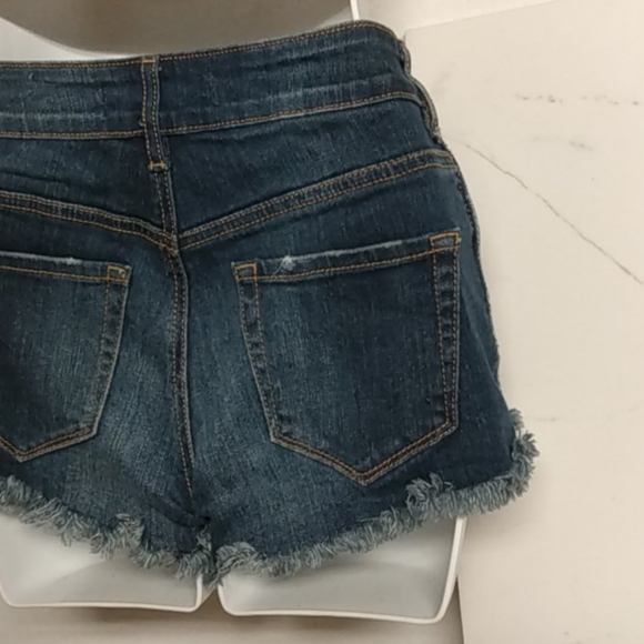 Bullhead Brand High Rise Raw Hem Jean Short Shorts - Picture 6 of 14
